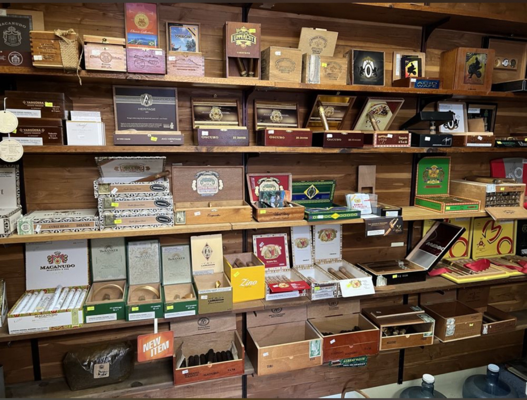deluxe tobacco shop Bay Briar Shoppe | Cigar | Pipe | shower gel DELUXE VAPES AND SMOKE SHOP